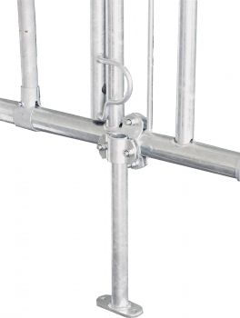 Mittelstütze mit Bodenplatte und Querschelle